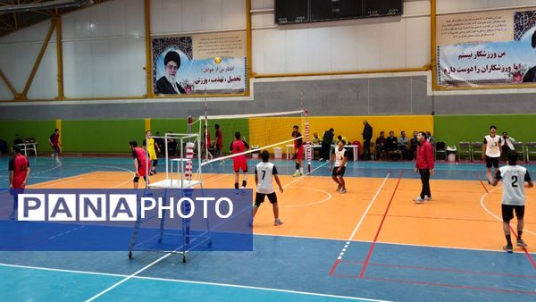 مسابقات والیبال پسران استان خراسان رضوی 