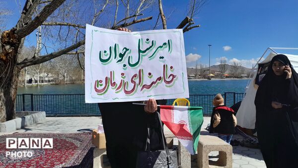 مراسم استغاثه به امام زمان (عج) به همراه آتش زدن بت بعل در گرداب شهر بن