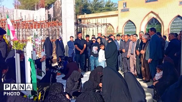 چهلمین روز عروج شهید مهدی جبارکیش در گلزار  شهدا یاسوج