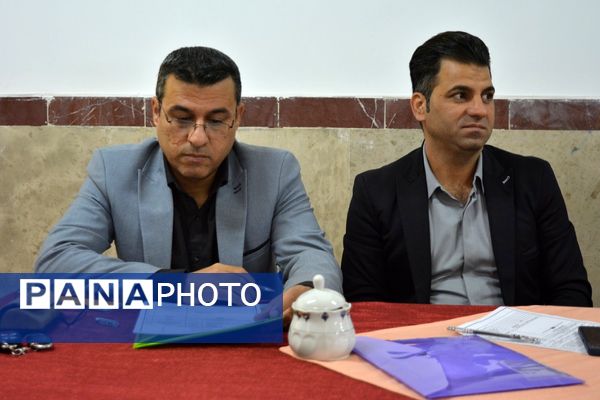 نشست تخصصی مدیران متوسطه اول و دوم بهارستان‌دو