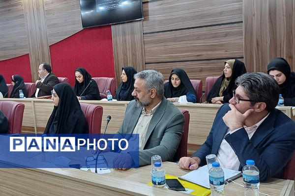 نشست تخصصی معاونین آموزش ابتدایی مناطق ۲۱ گانه شهرستانهای تهران 