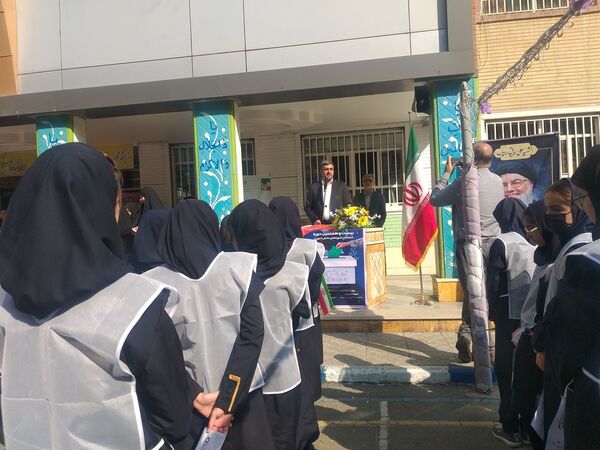 بیست و هفتمین دوره انتخابات شورای دانش‌آموزی دبیرستان دخترانه رحمانعلی شعبانی منطقه4