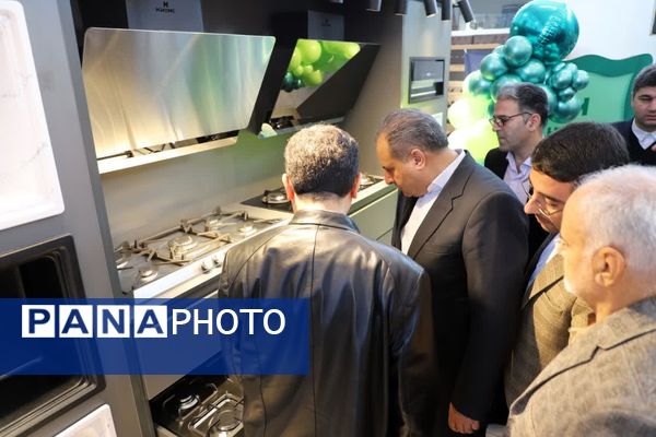 افتتاح نمایشگاه لوازم خانگی سازمان دانش‌آموزی آذربایجان شرقی 