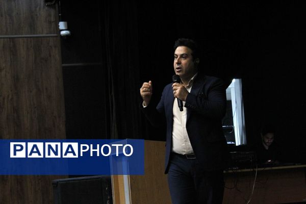 همایش «سفر یادگیری» در شهرستان گرمه 