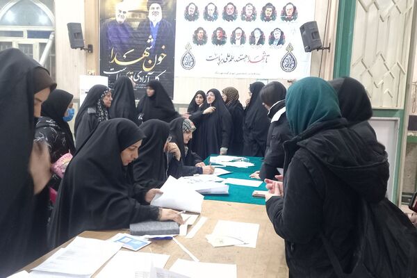 افتتاحیه اعتکاف دختران چهاردانگه