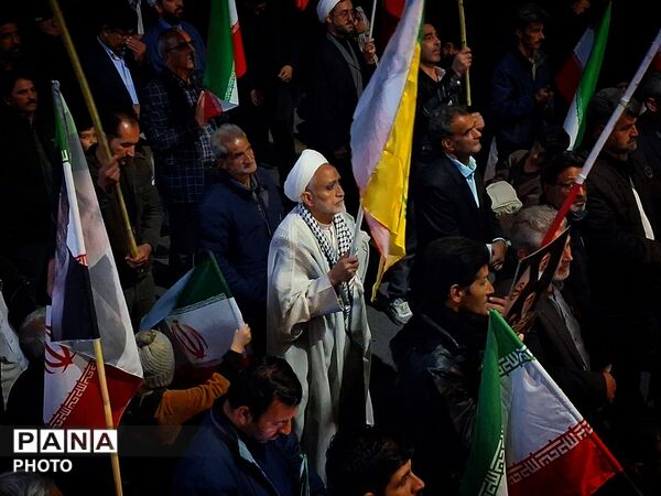 حضور پرشور مردم کاشمر در اجتماعات