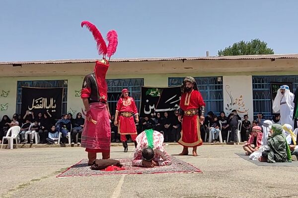مراسم شبیه خوانی روز عاشورا در شهرستان طالقان