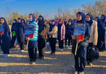 دانش آموزان شهرستان نیمروز به اردوی تمشک اعزام شدند