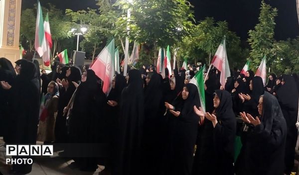 اجتماع شبانه مردمی تا پای جان برای ایران