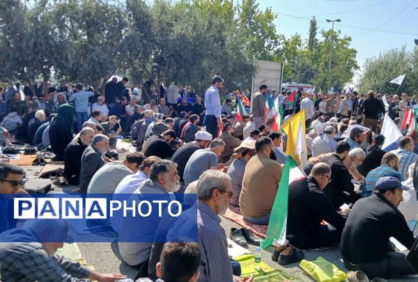 برگزاری نماز جمعه نصر به امامت رهبر معظم انقلاب اسلامی 