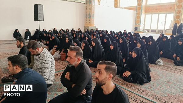 جلسه توجیهی خادمان مسجد جمکران در آستانه تشییع پیکر آقای شهید ایران