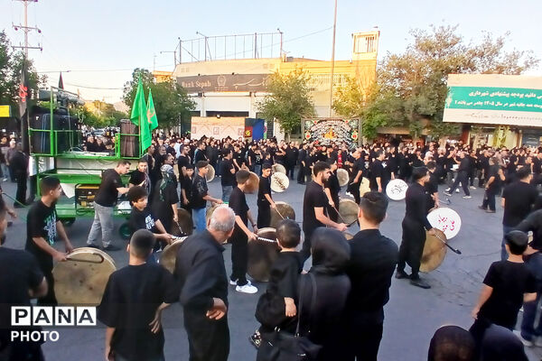 تجلی وحدت در عاشورای آباده
