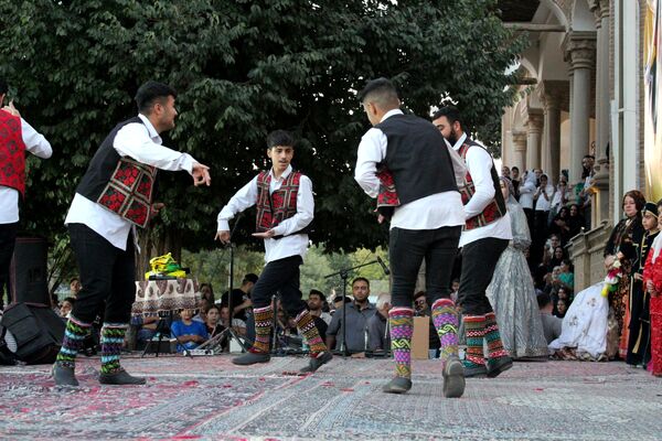 همایش ملی فرهنگ، هنر و ادب اقوام ایران‌زمین