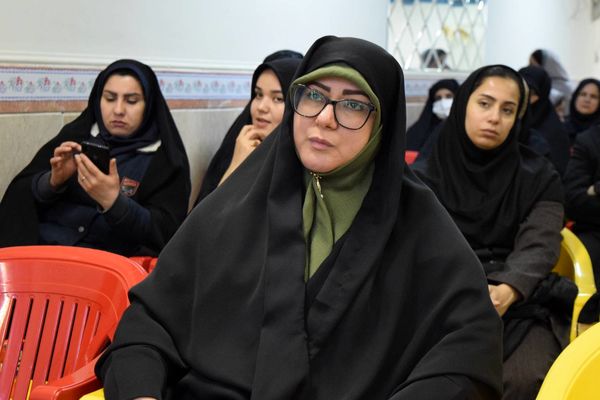 ارتقای سلامت دانش‌آموزان با برگزاری کارگاه آموزشی در مدرسه دخترانه حضرت معصومه(س)
