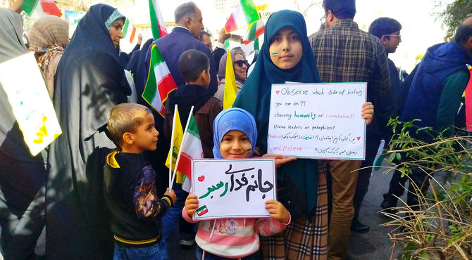 حضور پرشور مردم شهر شیراز در راهپیمایی یوم الله ۲۲ بهمن ماه