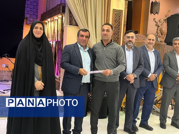 تالار اهورا میزبان مراسم تجلیل از پیشکسوتان تربیت‌بدنی شهرستان محمودآباد