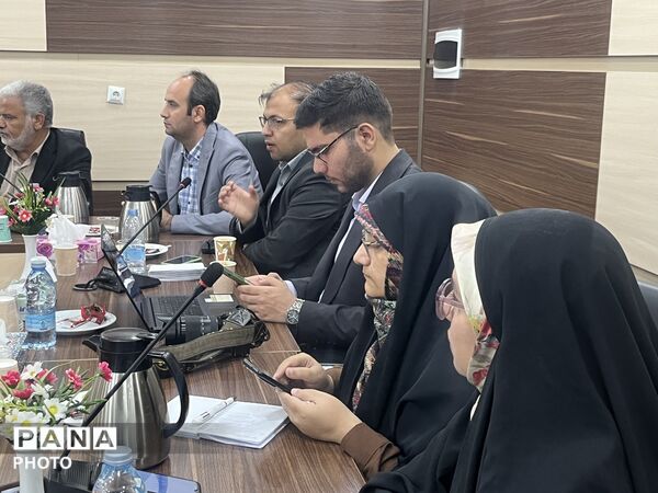 نشست خبری مسابقات ورزشی دانش‌آموزی کشور قطب پنج ، اصفهان
