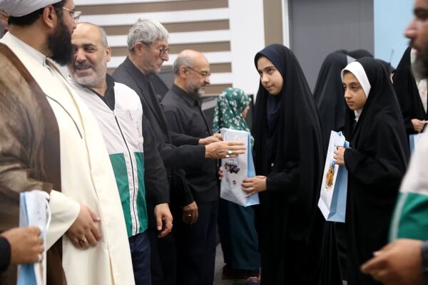 برگزاری آیین شکرانه خدمت کانون‌های خدمت رضوی استان زنجان