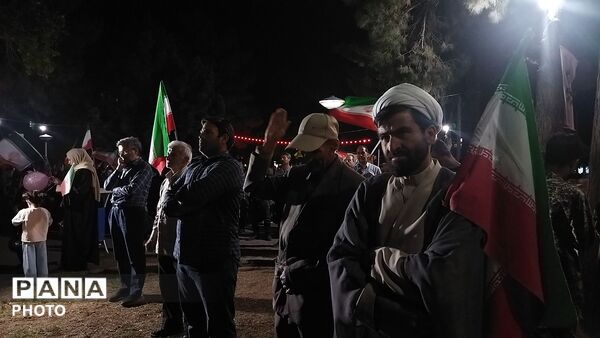 نود و پنجمین شب از شب های مقاومت بلوار جمهوری نیشابور در قاب پانا 