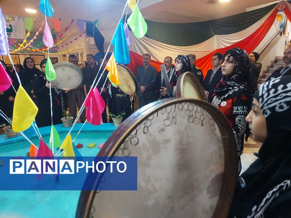  نمایشگاه دستاوردهای دانش آموزان در کردستان