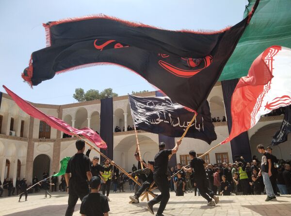 عزاداری هیات بیرجند در حسینیه امام رضا (ع) 