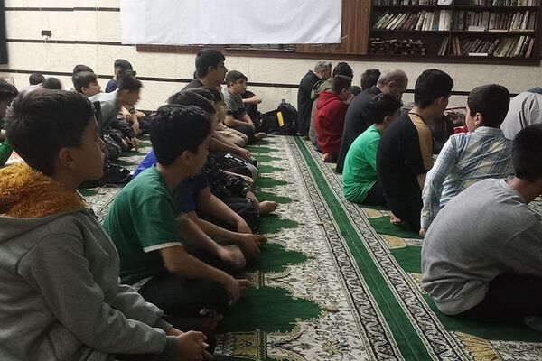مراسم اعتکاف دانش‌آموزی در بهارستان‌۲ آغاز یک سفر معنوی