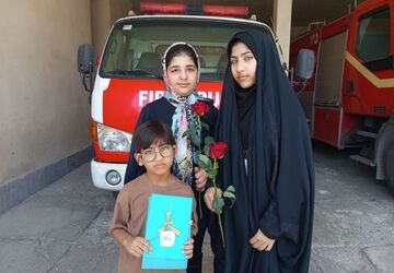 تحسین کودکانه و نوجوانانه از حماسه‌سرایان هلال‌‌‌احمر و آتش‌‌‌نشانی