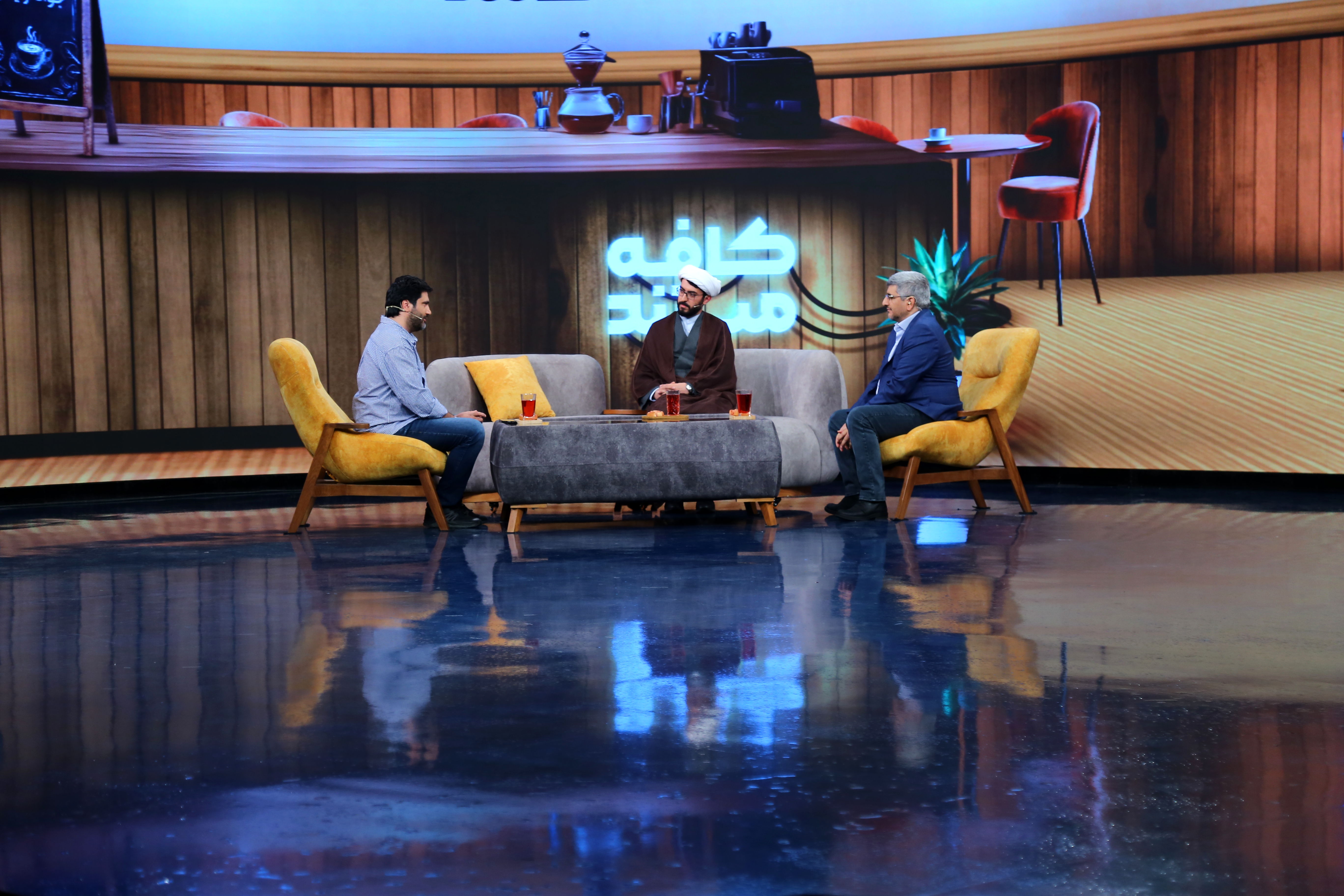 «بازگشت گمورا» به «کافه مستند» رسید