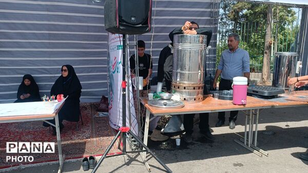 به شوقِ راهِ عشق، دل از جهان بریدیم ، به نامِ رهبر و شهدا، رهِ وفا گزیدیم