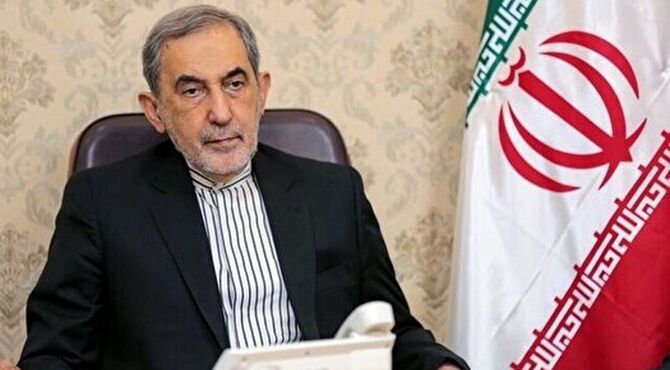 ولایتی: ضامن عینی بقای توافق، تنگه هرمز است