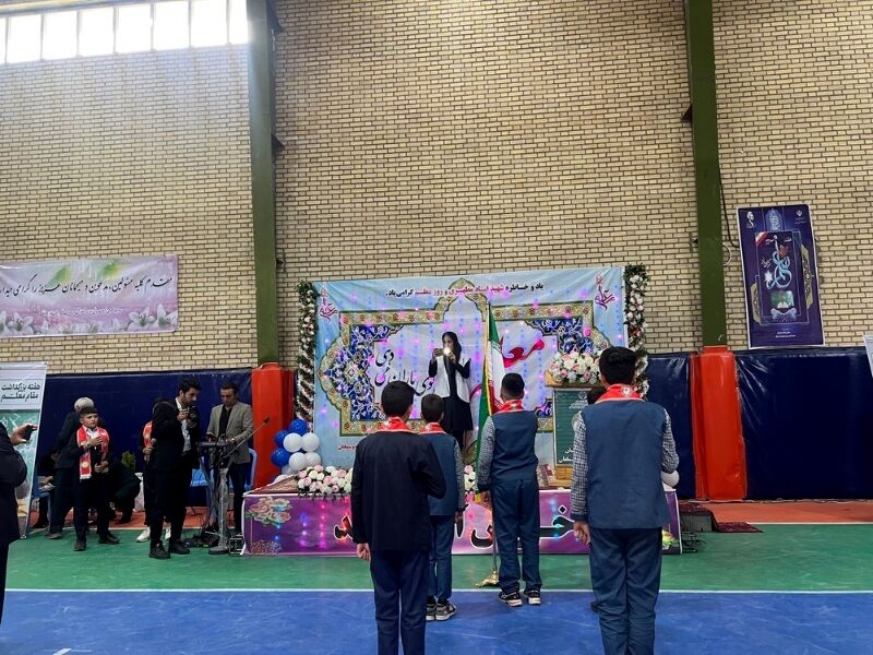 همایش هفته بزرگداشت مقام معلم در شهر آشخانه