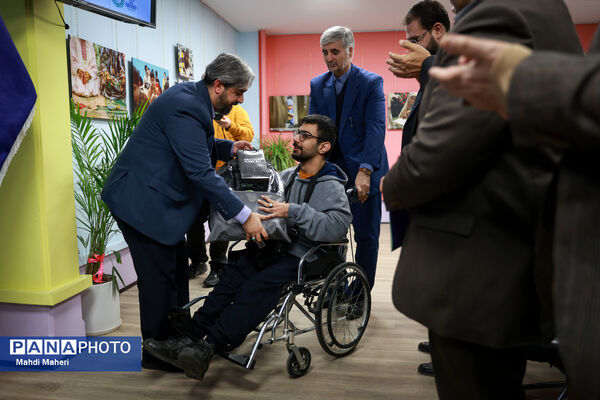 افتتاح نگارخانه و تحریریه دانش‌آموزی خبرگزاری پانا