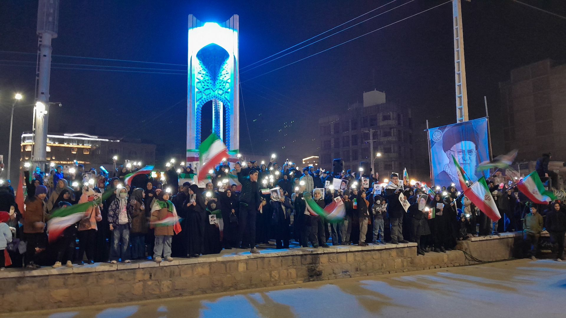 قاب هایی از حضور-۱