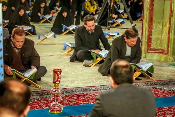 آیین ملی جزء خوانی قرآن کریم در حرم مطهر حضرت محمد هلال بن علی(ع)
