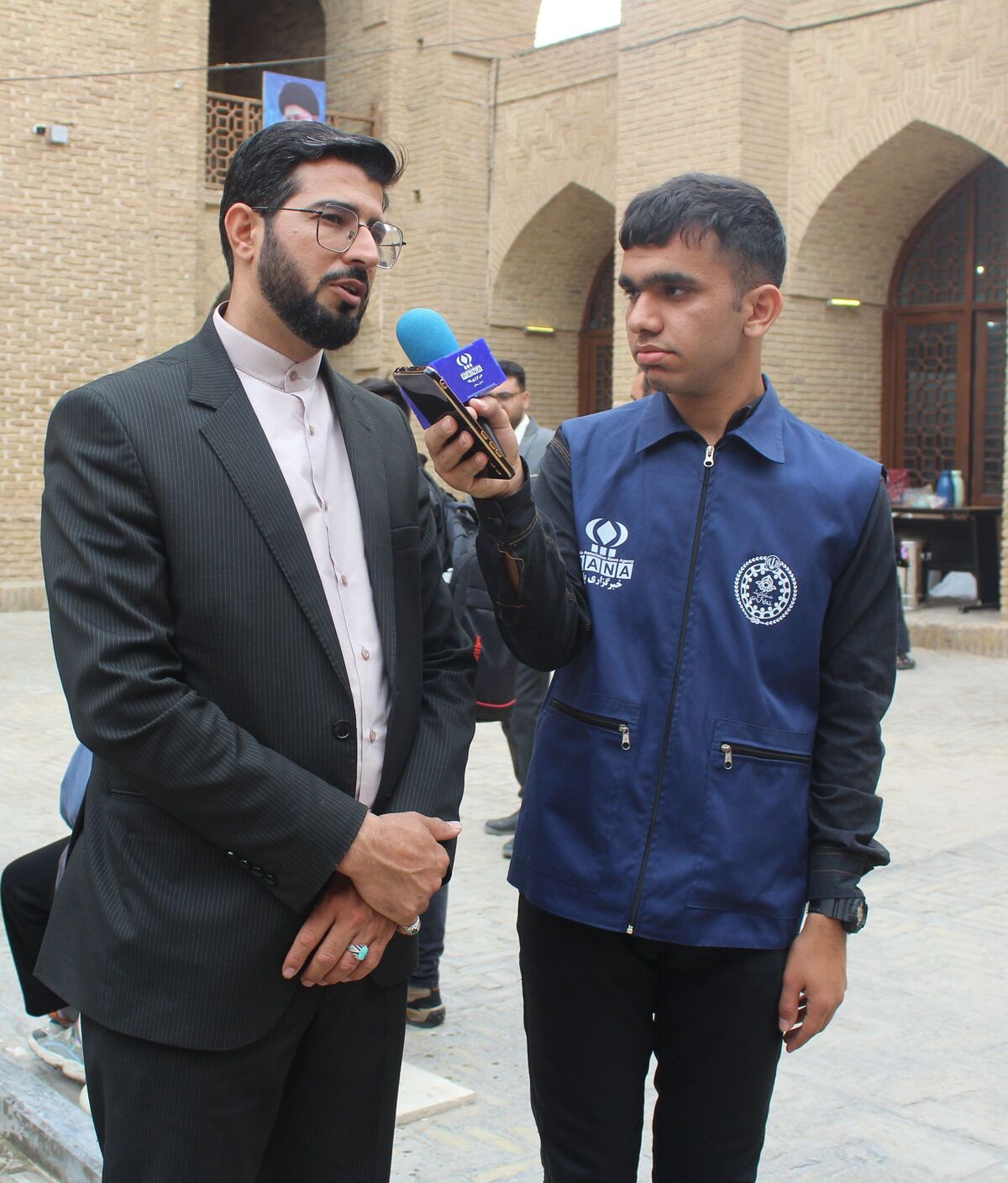 ۱۰۰ دانش آموز پسر برای راهیابی به مرحله کشوری به رقابت پرداختند