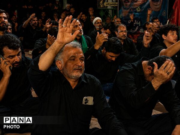 تبلورِ شعور و شورِ حسینی در تجمعات شبانه کاشمر