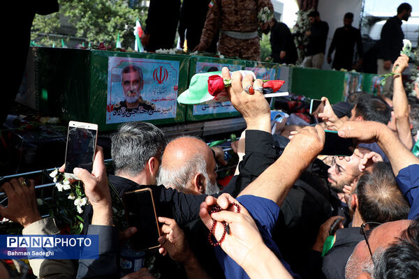 تشییع شهدای اقتدار در تهران - 2
