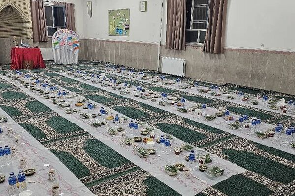 اردوی افطار تا سحر در دبیرستان دخترانه معرفت کهریزک 