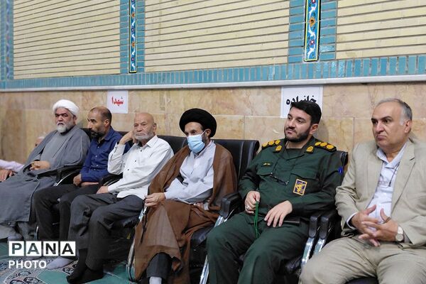 آیین گرامی داشت هفته دفاع مقدس در مسجد جامع صاحب الزمان عج شهرستان قدس