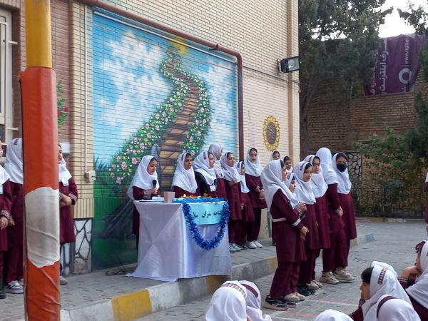 جلسه توجیهی  سفیران سلامت دبستان دخترانه شطیطه۲