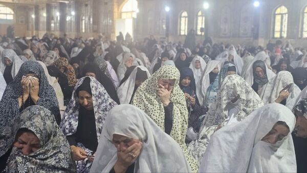 نماز جمعه یاسوج؛ جلوه‌ای از وحدت و دینداری مردم مرکز کهگیلویه و بویراحمد
