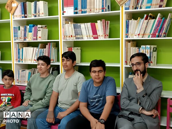 از خاک تا افلاک