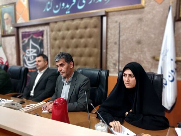 برگزاری جلسه شورای اداری در فریدونکنار