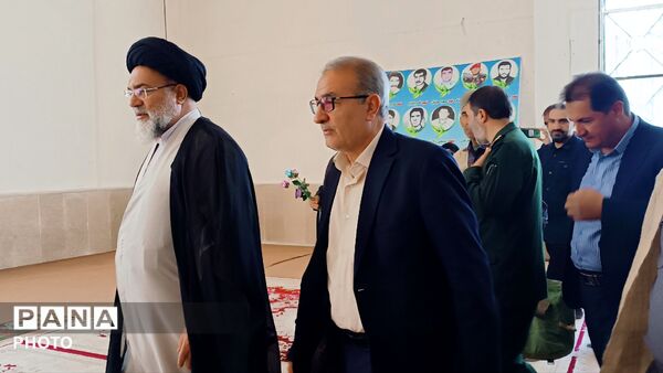 کاروان های کهگیلویه و بویراحمد برای حضور در مراسم تشییع رهبر شهید