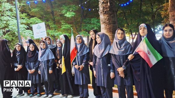 خرم آباد در عید غدیر صحنه‌ای باشکوه از وحدت و ولایتمداری خلق کرد