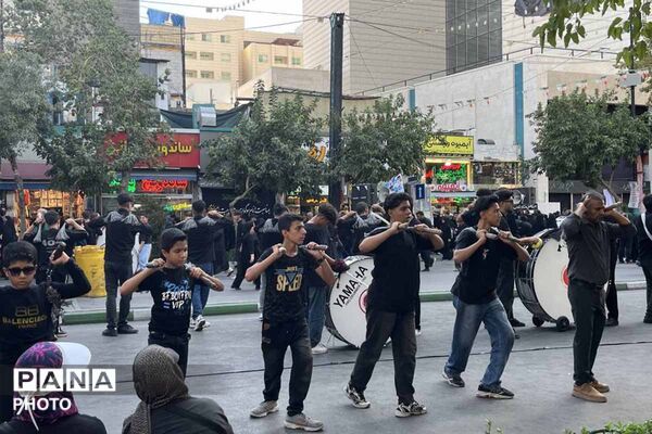 مشهد در سوگ امام رضا(ع)؛ حرم رضوی میزبان دلهای داغدار