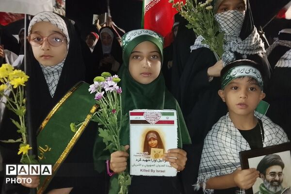 کوچک‌ترین جانفدایان در میدان اقتدار
