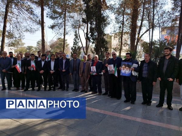 زنگ انقلاب در اصفهان نواخته شد