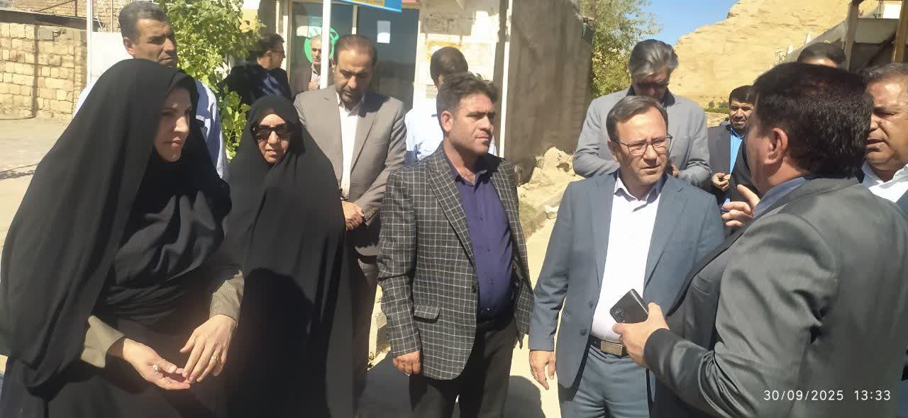 تأکید مقامات لرستان بر تکمیل زنجیره ارزش در بازدید از محل جشنواره ملی انار تنگ سیاب
