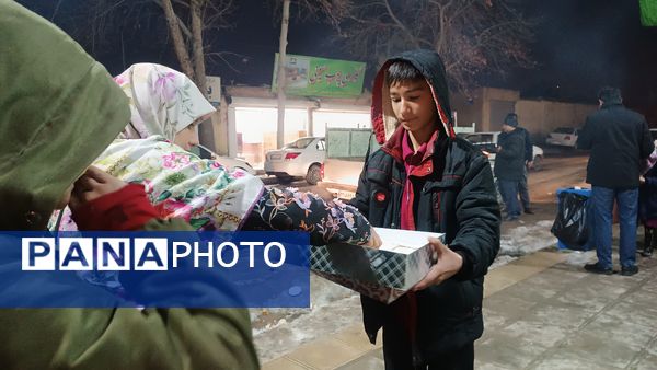 موکب پذیرایی مسجدالرضای نیشابور به‌مناسبت میلاد امام زمان (عج)